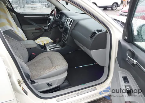 2006 Chrysler 300C из США, поврежденный, VIN 2C3LA63HX6H115910